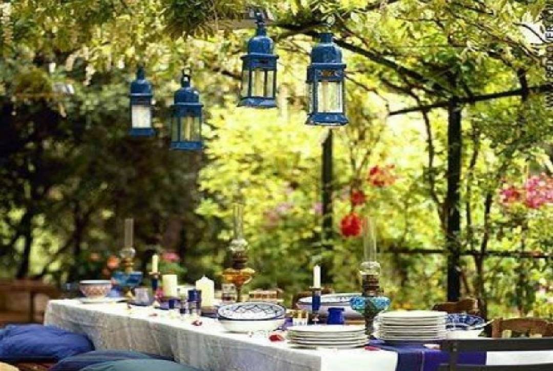 deco table jardin blanc et bleu